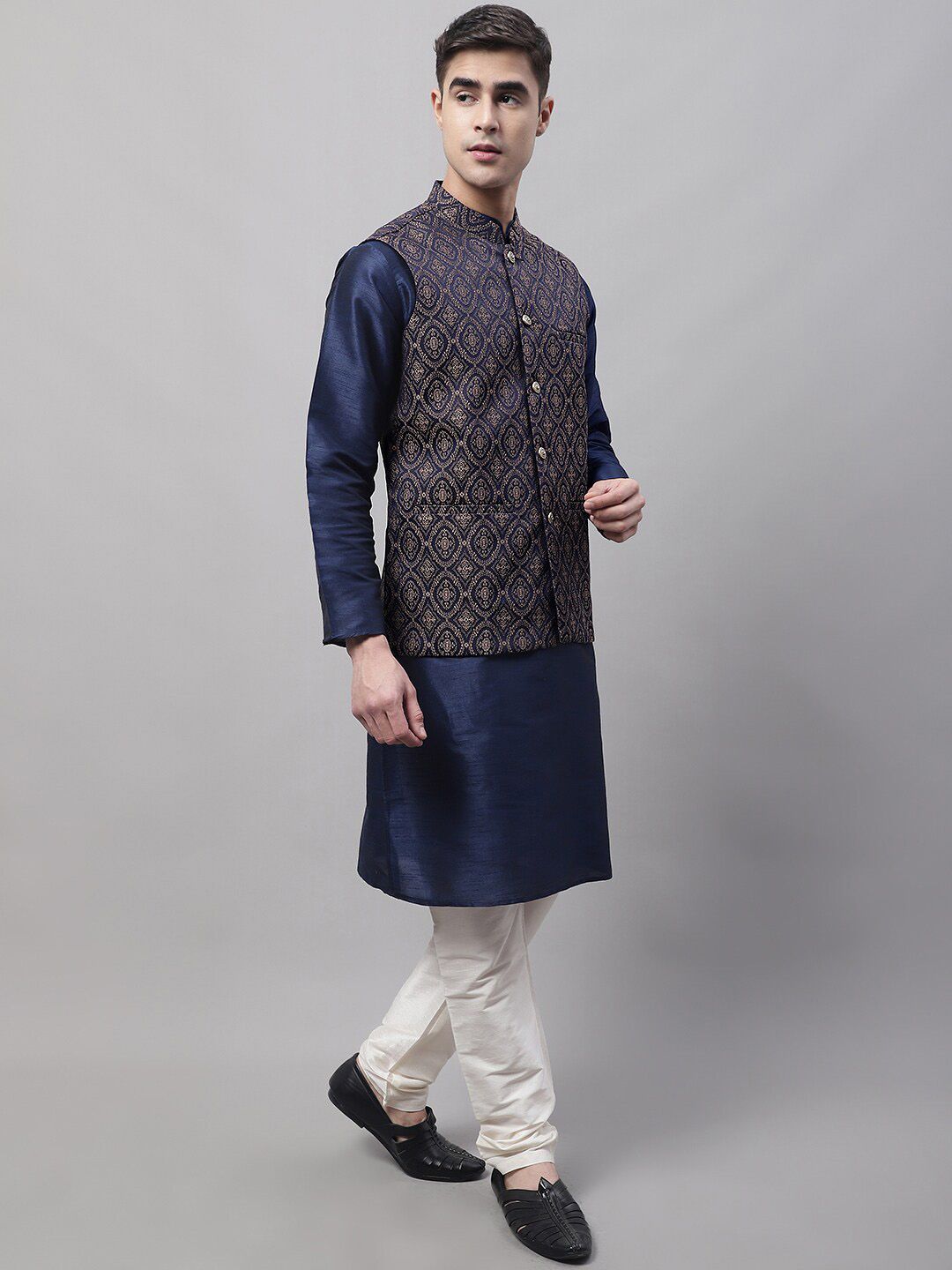 Jompers Men Woven Design Nehru Jacket