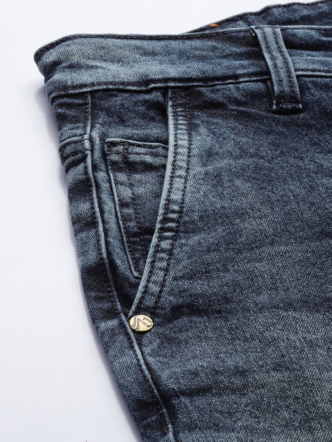 The Indian Garage Co Men Blue Slim Fit Mildly Distressed Light Fade Stretchable Jeans