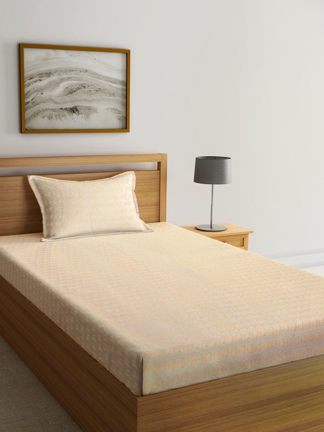 KLOTTHE Orange & White Geometric Printed 300 TC Single Bedsheet With Pillow Cover