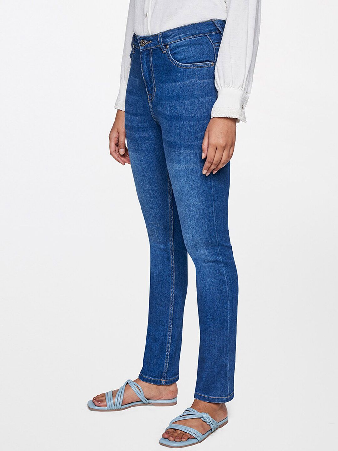 AND Women Mid-Rise Straight Fit Heavy Fade Jeans
