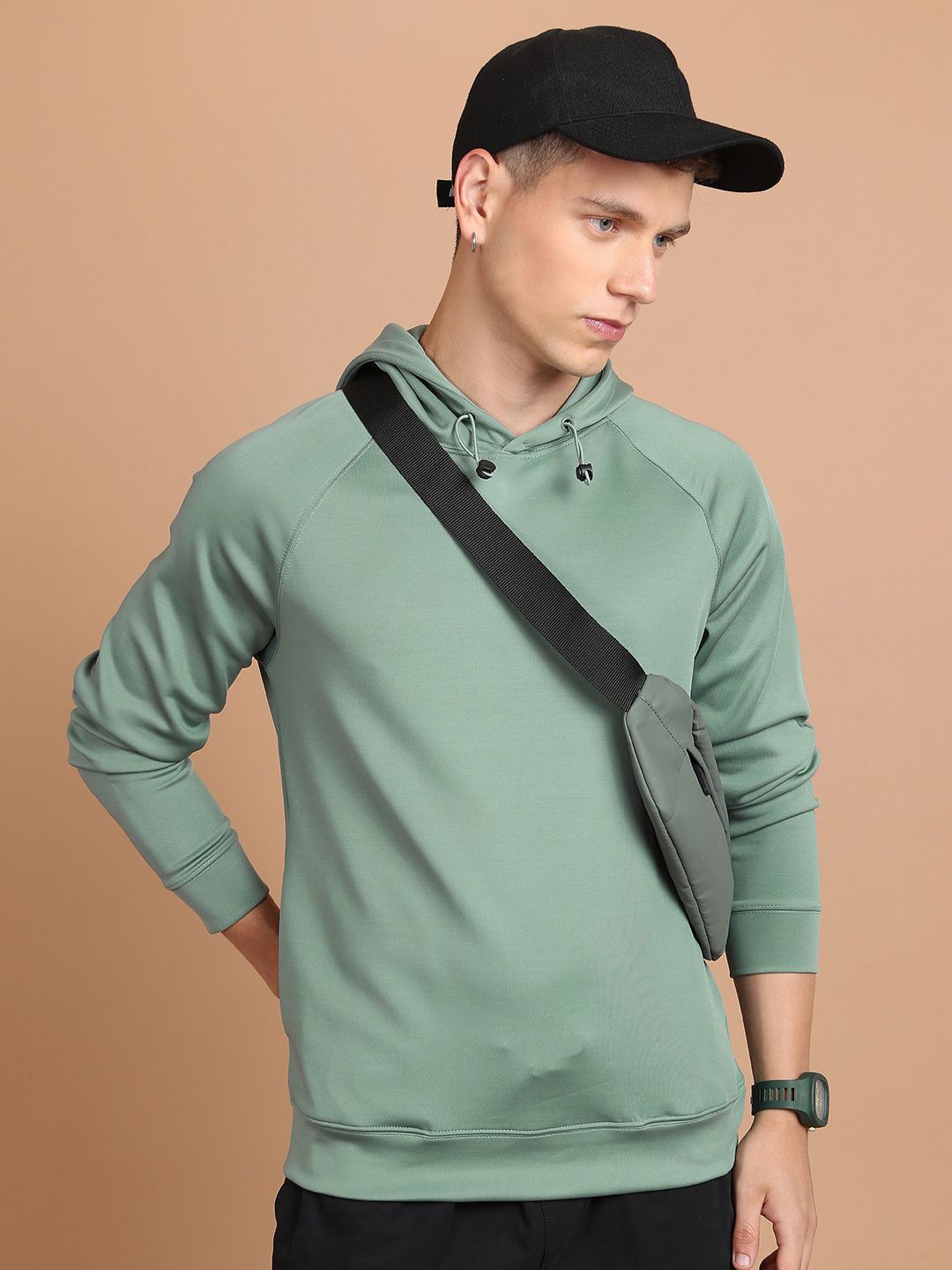 HIGHLANDER Hooded Pullover Sweatshirt