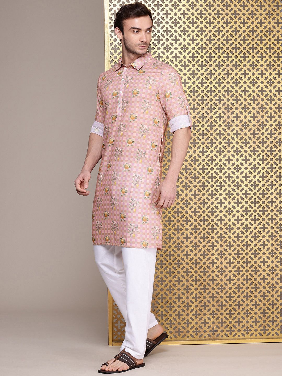 House of Pataudi Checked Jashn Kurta