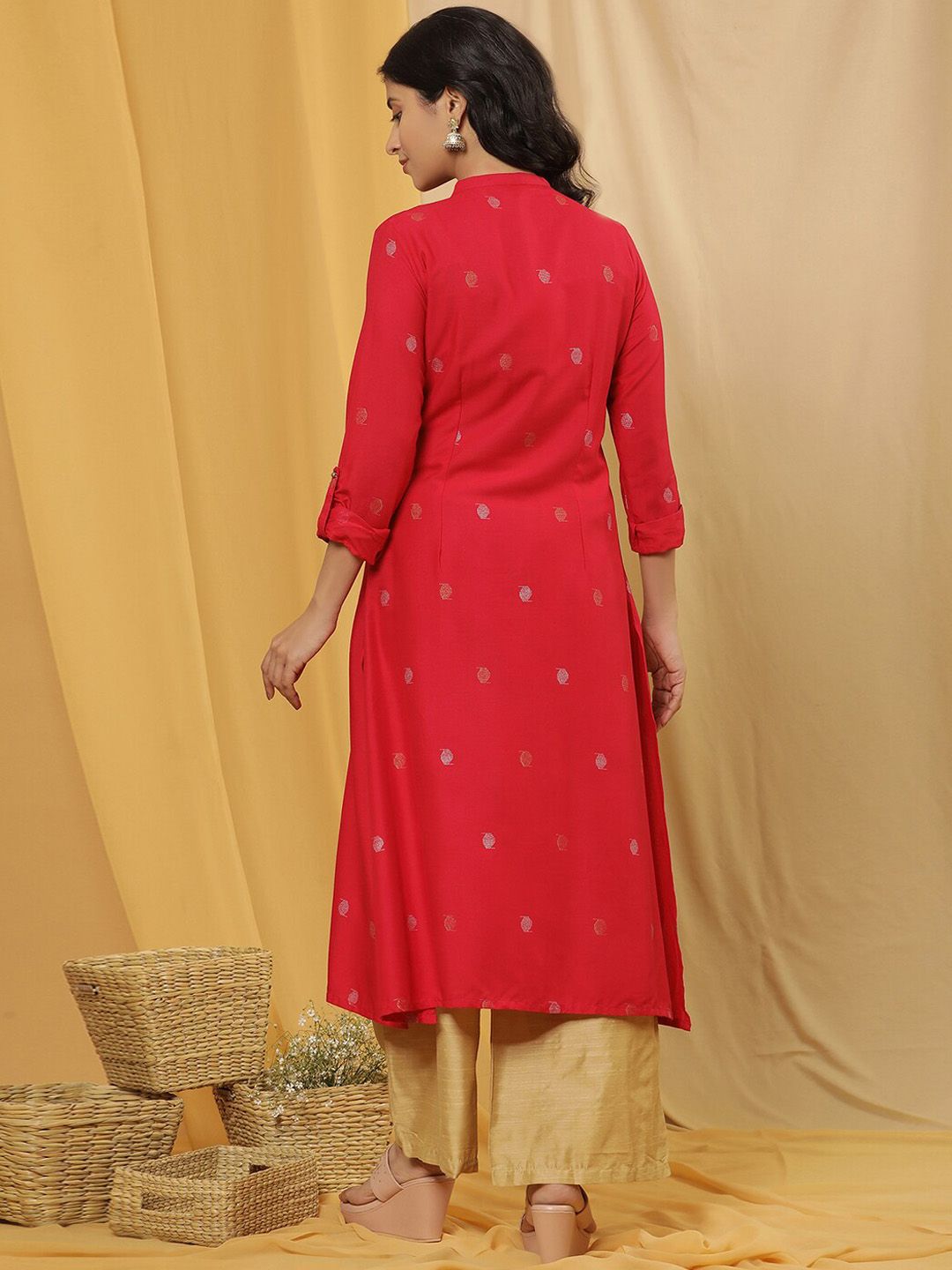 W Printed Mandarin Collar Regular Kurta with Trousers