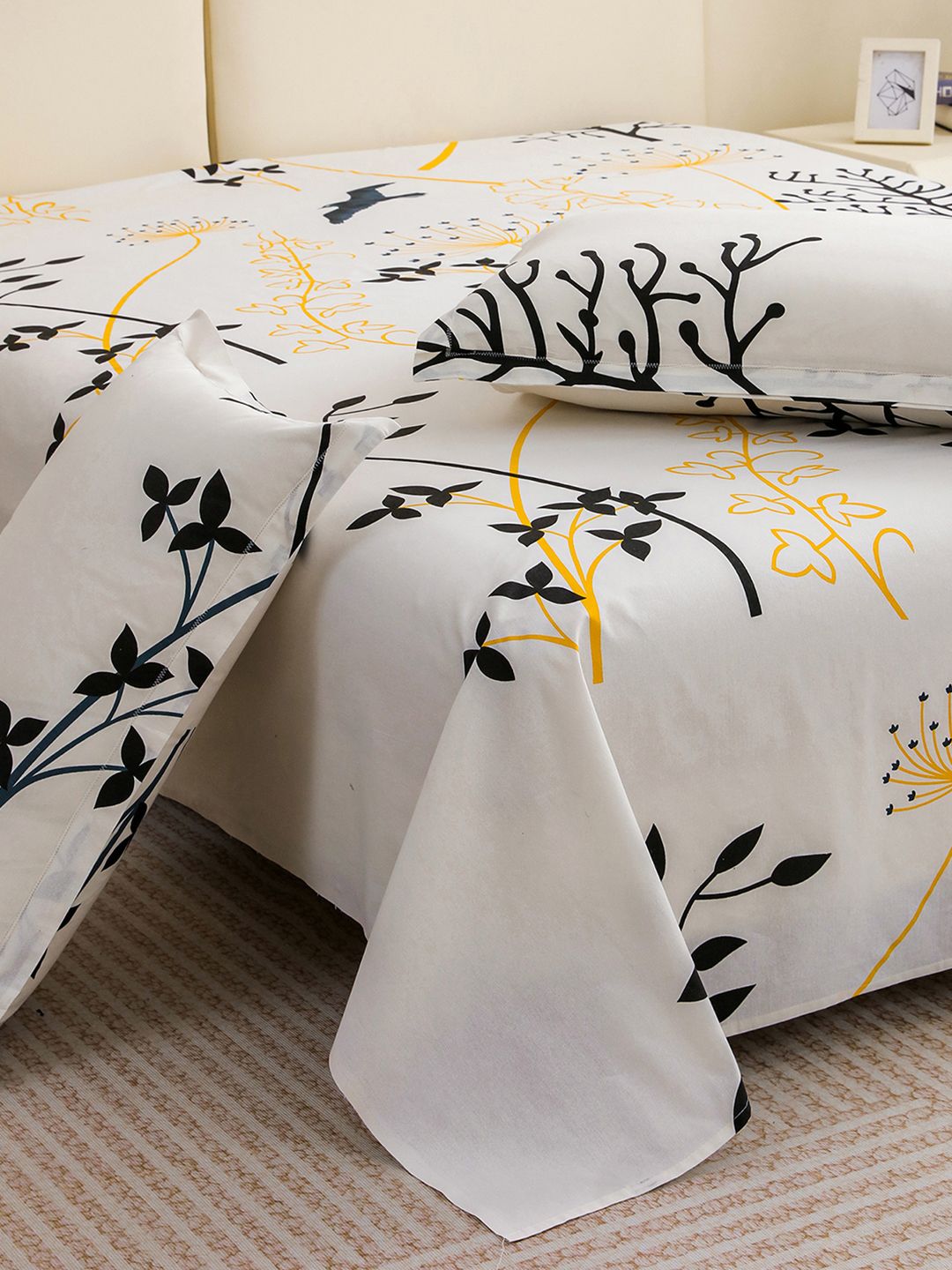 Story@home White Cotton 210 TC 1 King Double Bedsheet with 2 Pillow Covers