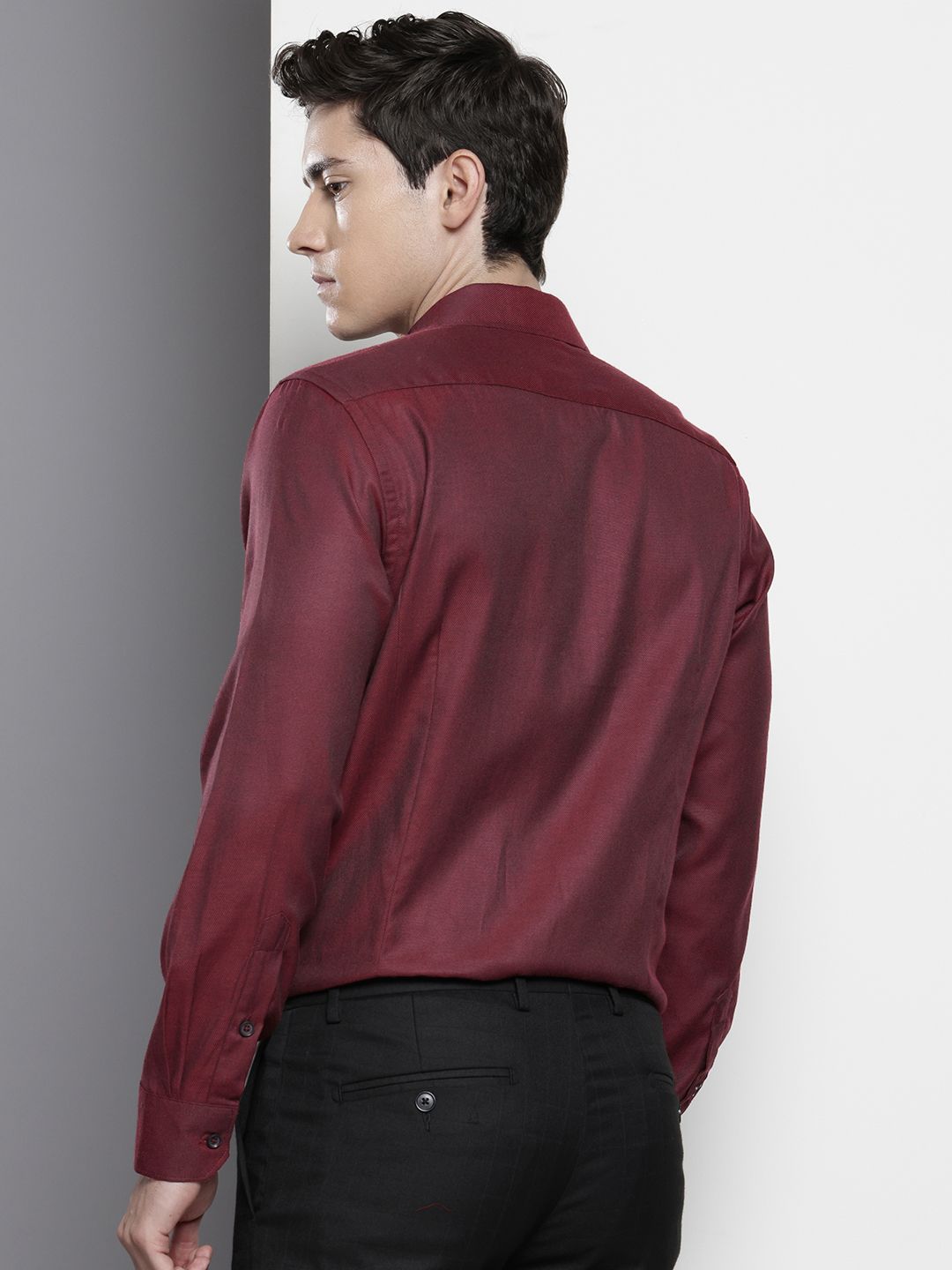 The Indian Garage Co. X Luxe Slim Fit Formal Shirt