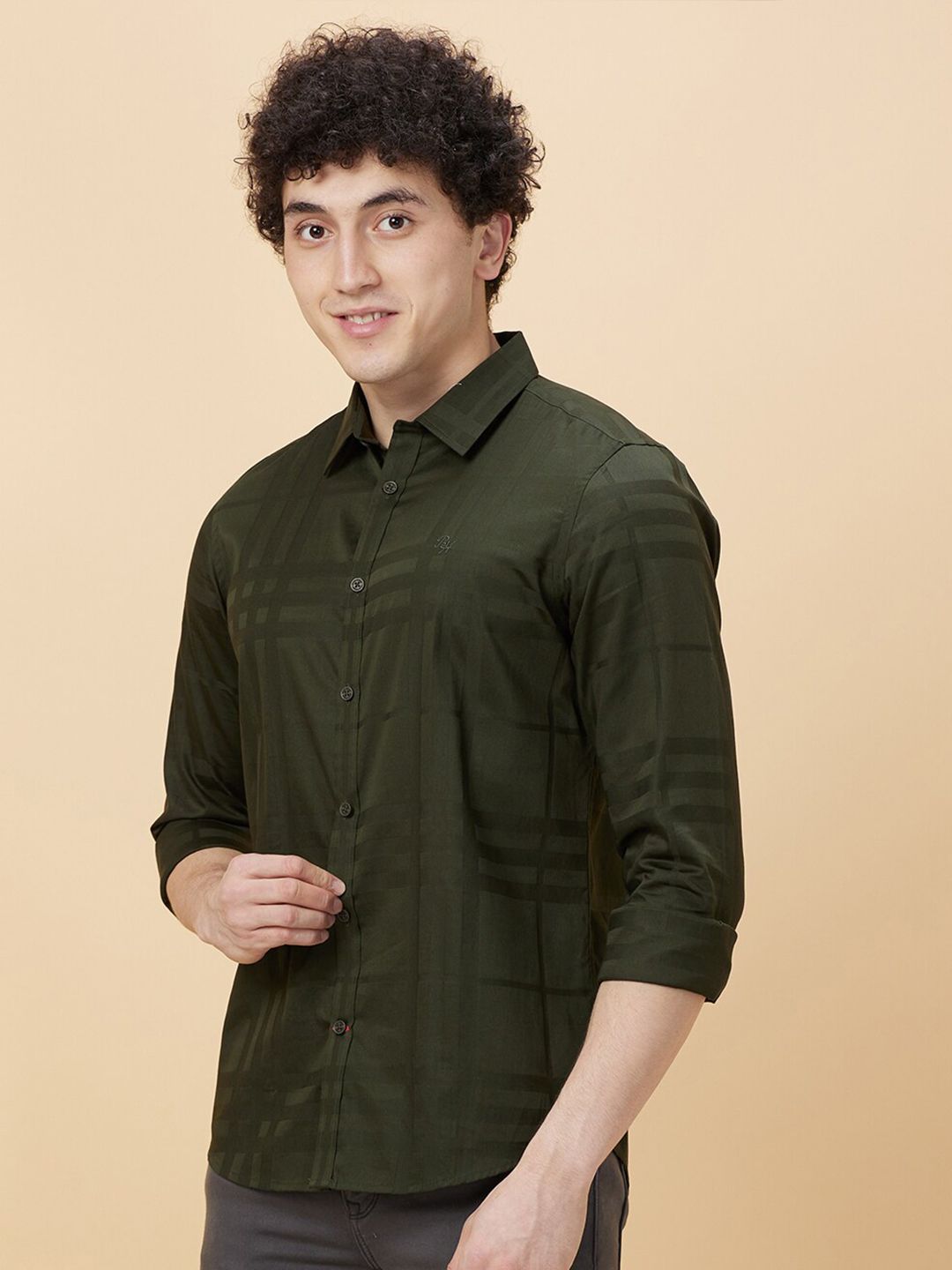 Being Human Checked Spread Collar Slim Fit Opaque Cotton Casual Shirt