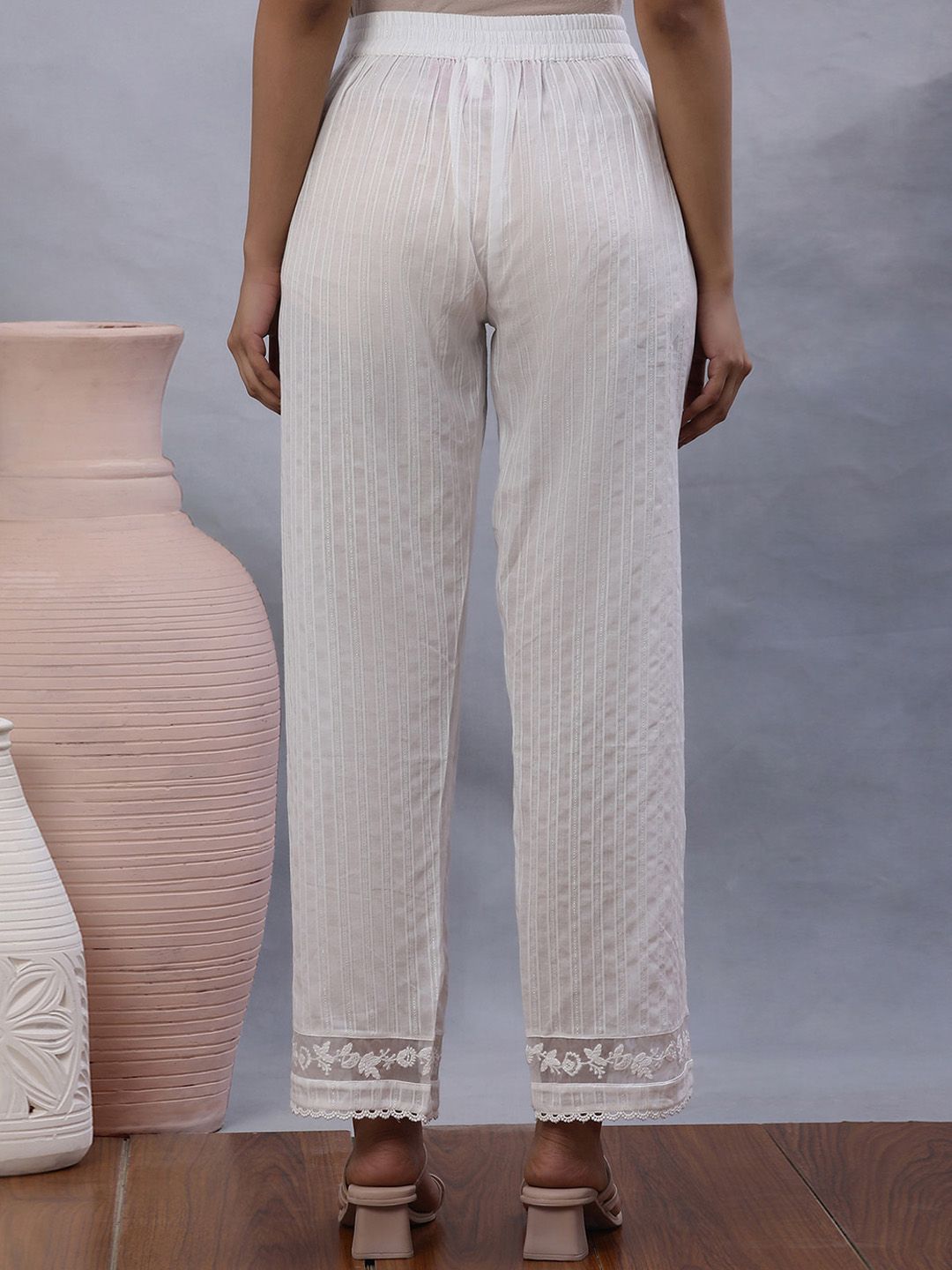 W Women Self Design Straight Fit Trouser
