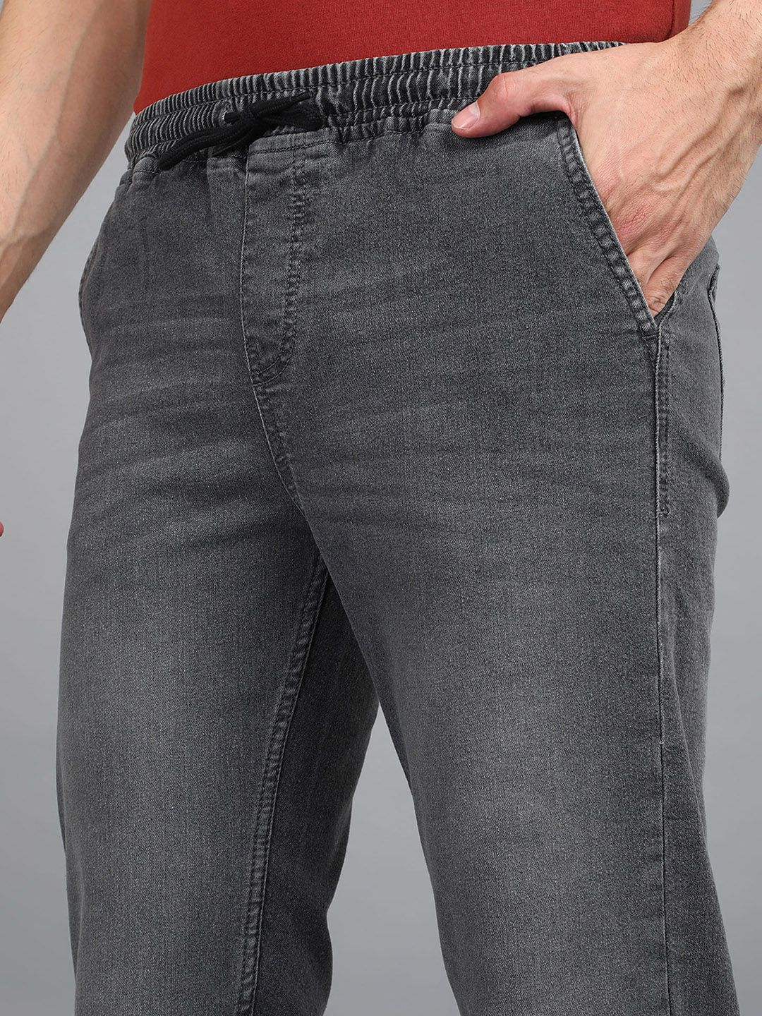 Urbano Fashion Men Mid-Rise Cropped Stretchable Joggers