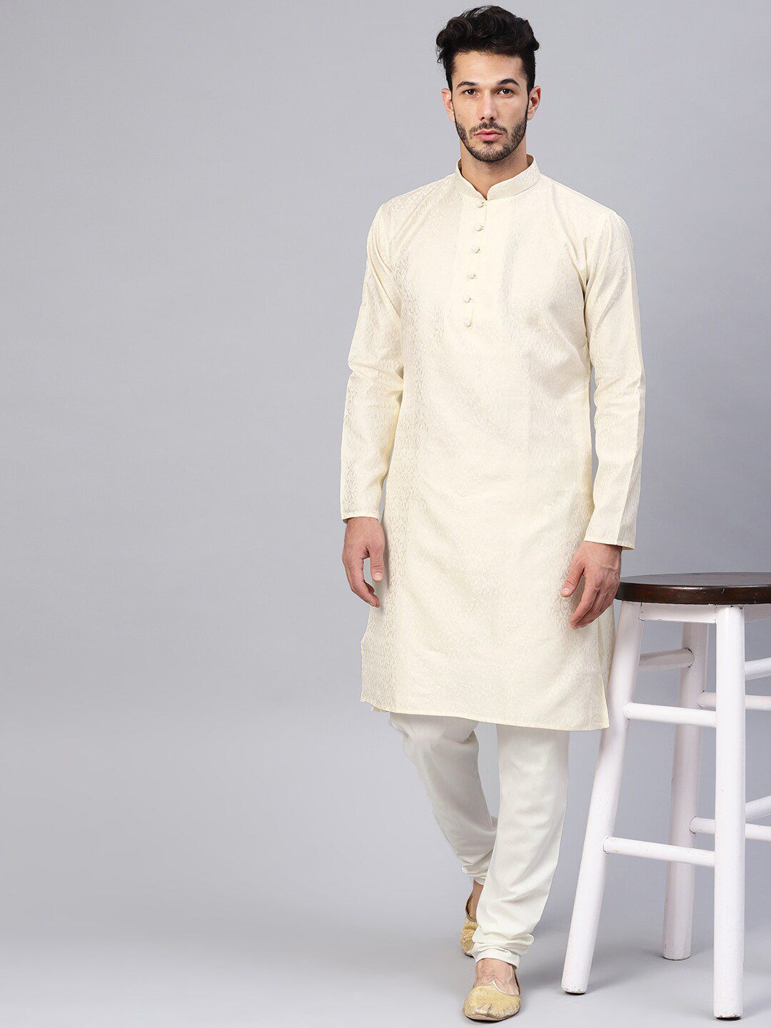 SOJANYA Kurta Tenun Motif Etnik Kolar Mandarin