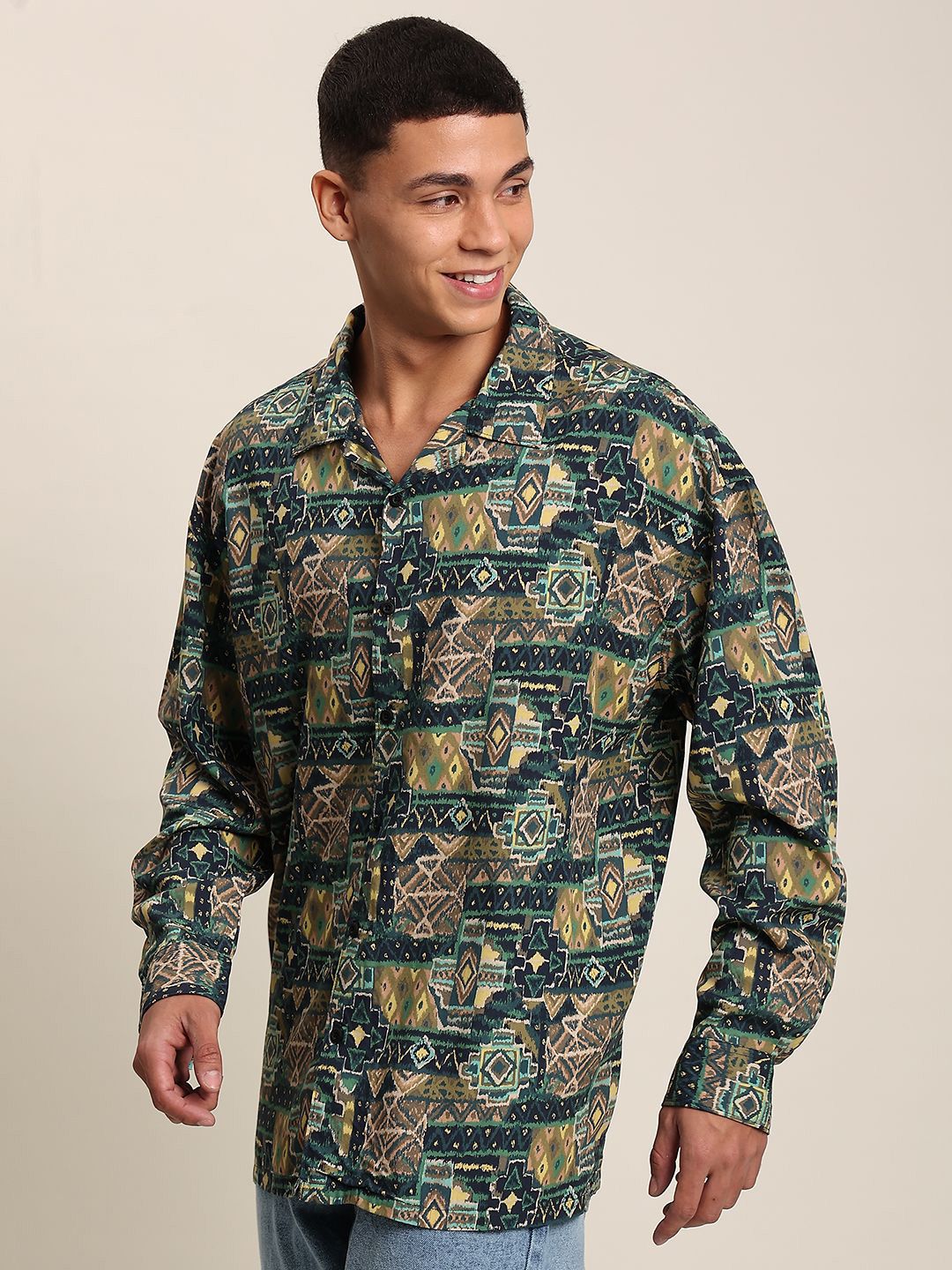 Bene Kleed Men Abstract Printed Opaque Oversize Casual Shirt