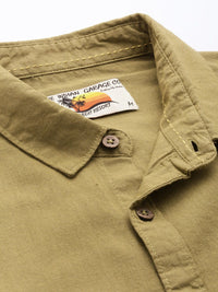 The Indian Garage Co Men Slim Fit Solid Linen Resortwear Shirt