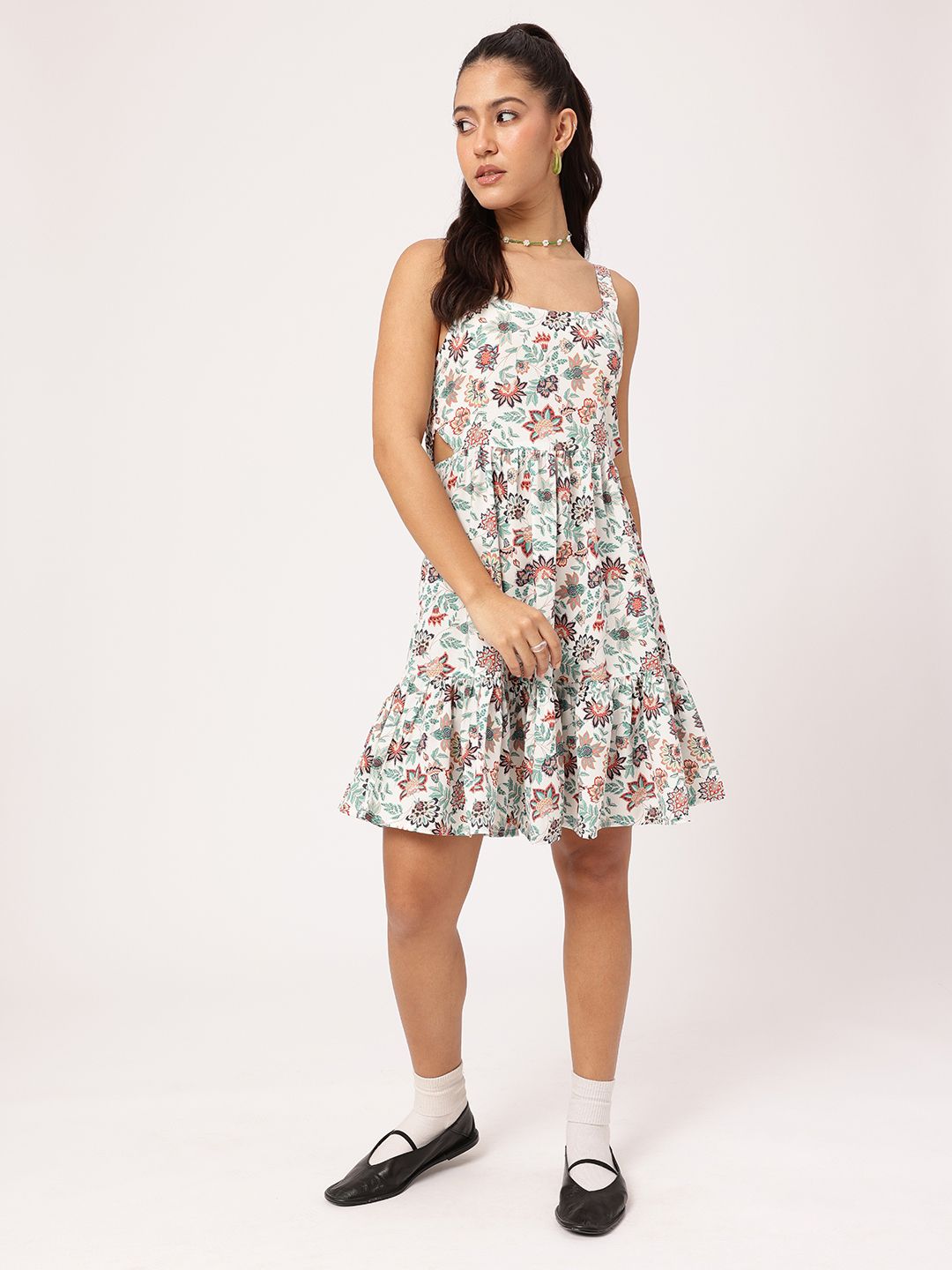DressBerry Blooming Beauty Floral Printed Smocked Cut-Outs A-Line Dress