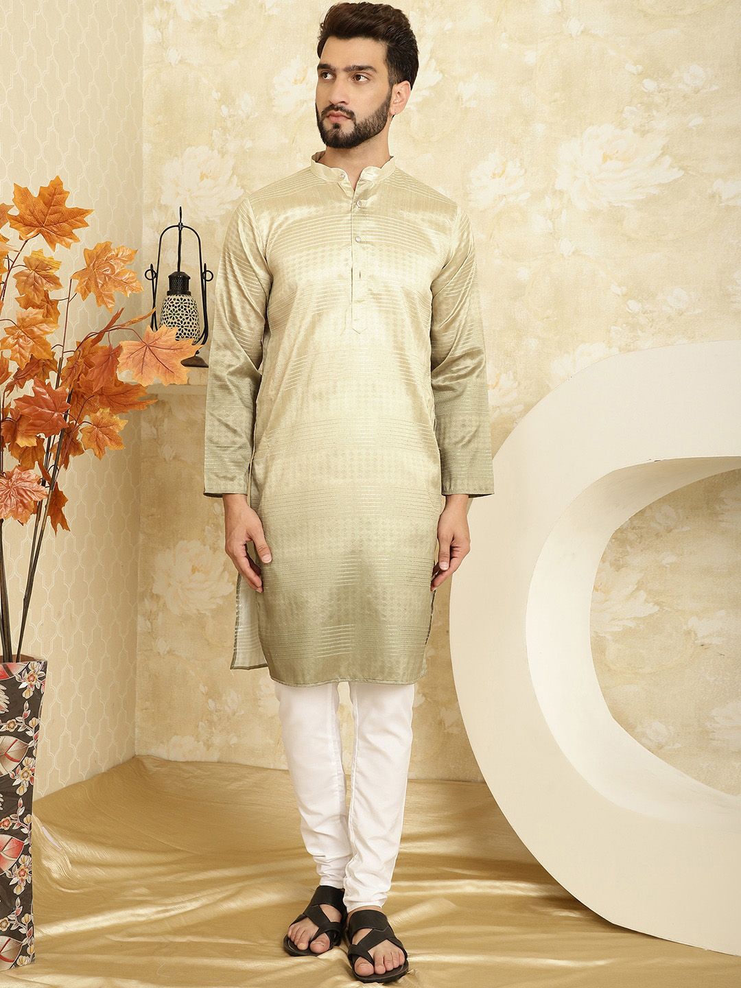 SOJANYA Rekaan Tenunan Kolar Kurta Lurus Dengan Pijama