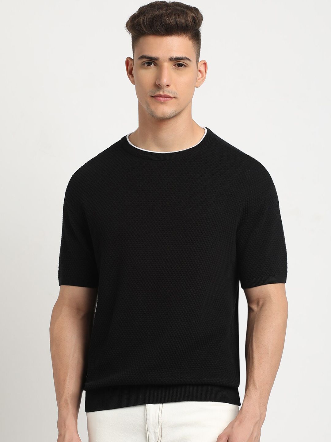 THE BEAR HOUSE Self Design Round Neck Drop-Shoulder Sleeves Cotton T-shirt