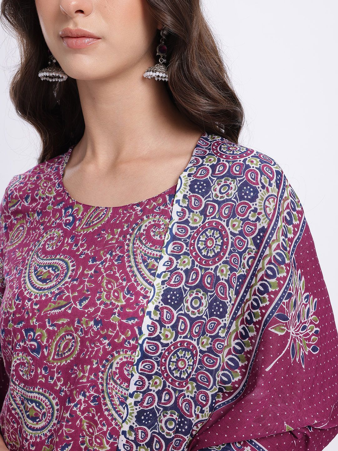 Anouk Paisley Print Kurta with Trousers & With Dupatta
