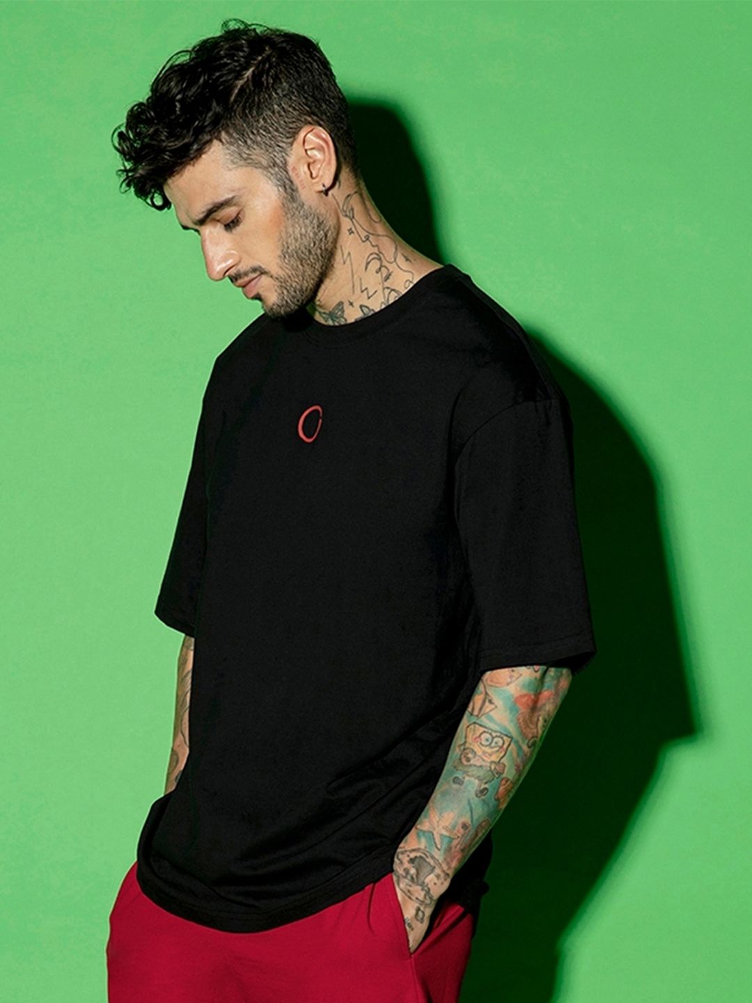 Bewakoof Men Black Typography Back Print Oversized T-shirt