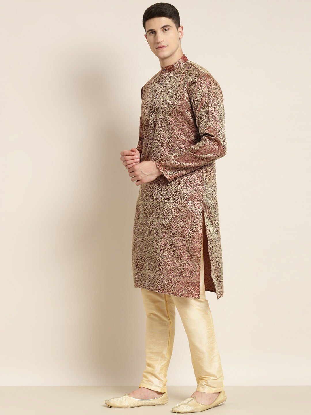 SOJANYA Band Collar Ethnic Motifs Woven Design Kurta