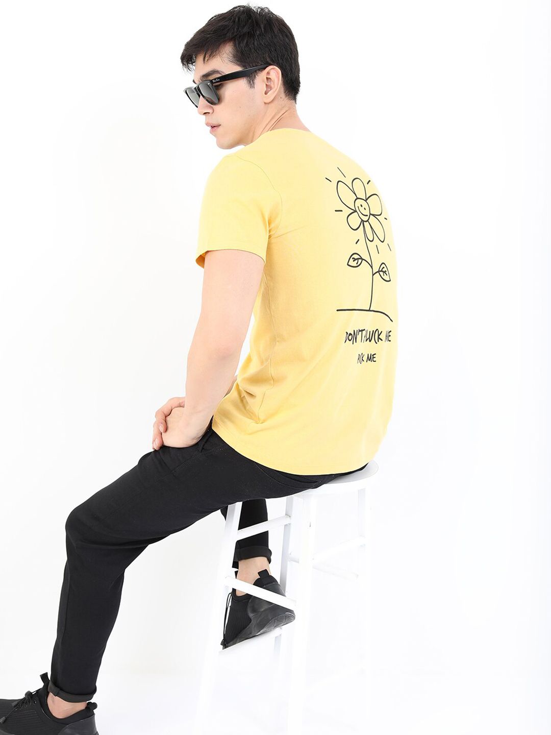 HIGHLANDER Men Yellow Printed Slim Fit T-shirt
