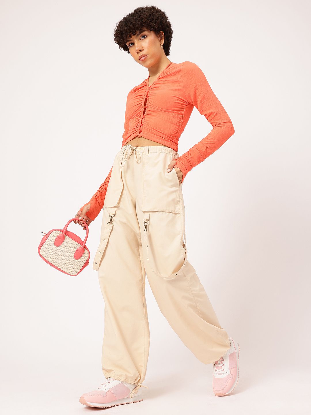 DressBerry Effortlessly Chic Women Cargo Style Relaxed Joggers