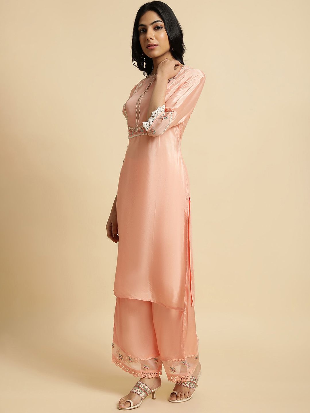 W Floral Embroidered Regular Thread Work Kurta with Palazzos & Dupatta