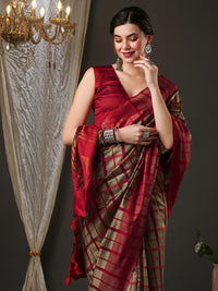 Saree mall Checks Silk Blend Saree