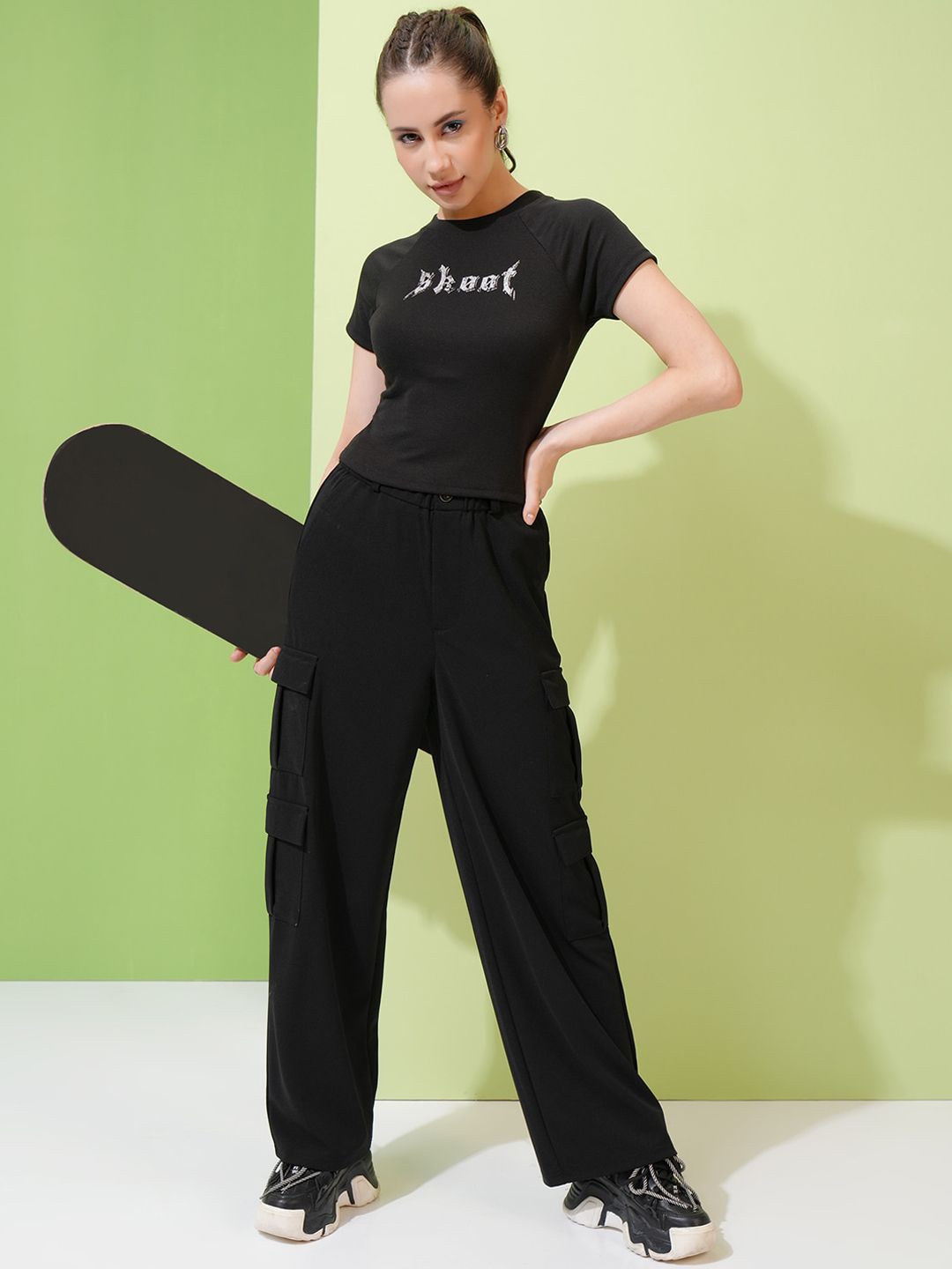 Tokyo Talkies Women Mid-Rise Knitted Straight Fit Cargos Trousers
