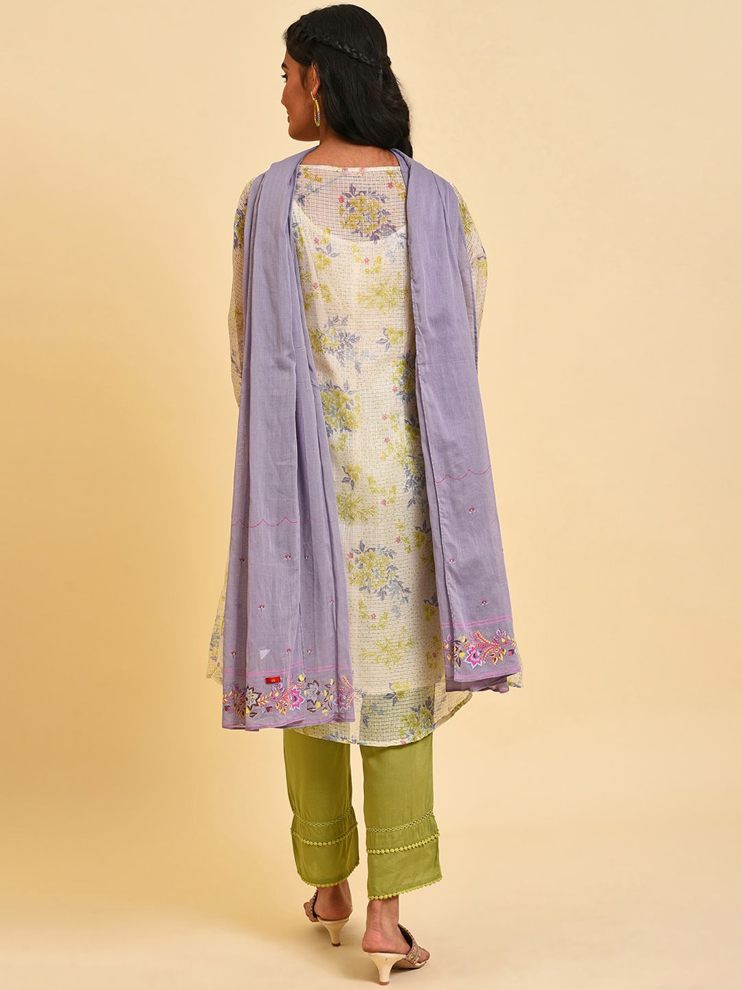 W Floral Printed Regular Kurta With Trousers & Dupatta