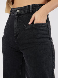 SASSAFRAS Women Straight Fit High-Rise Clean Look Jeans
