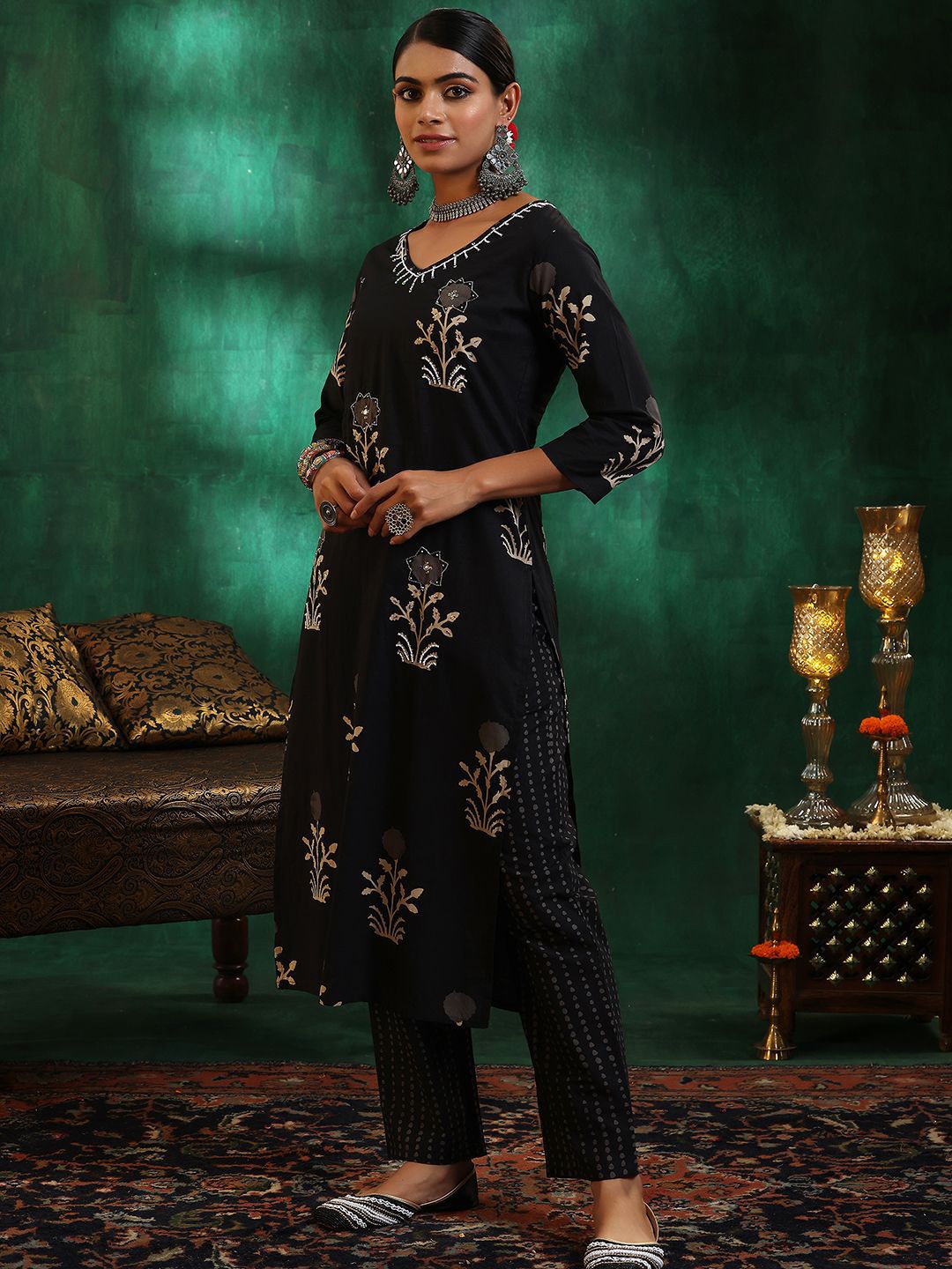 Libas Women Floral Printed Regular Beads and Stones Pure Cotton Kurta with Trousers