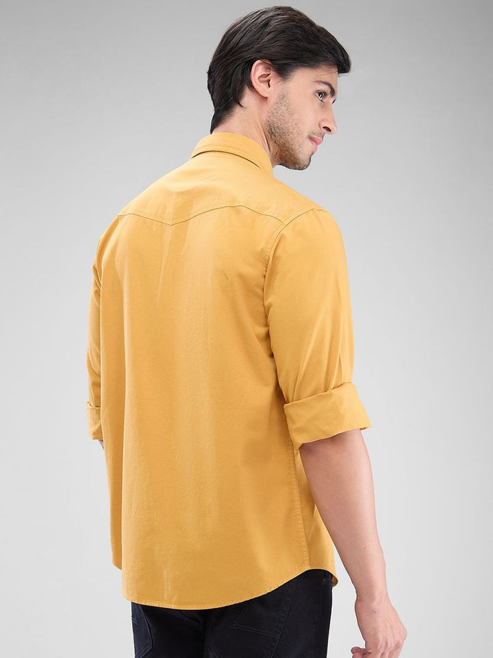 SPYKAR Men Solid Pocket Detailing Slim Fit Casual Shirt