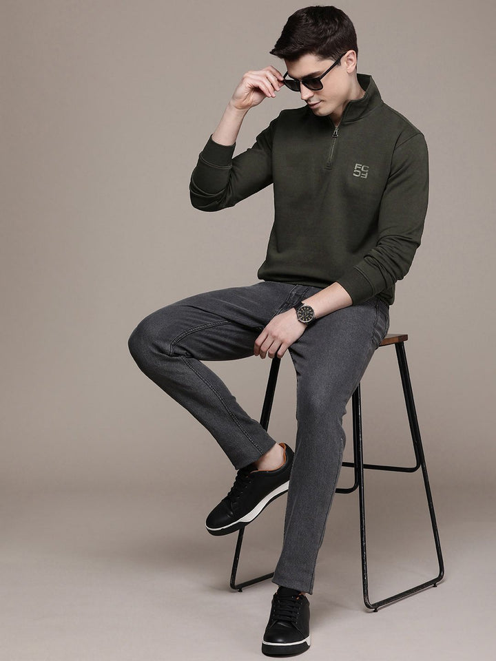 Sambungan Perancis Mock Collar Sweatshirt