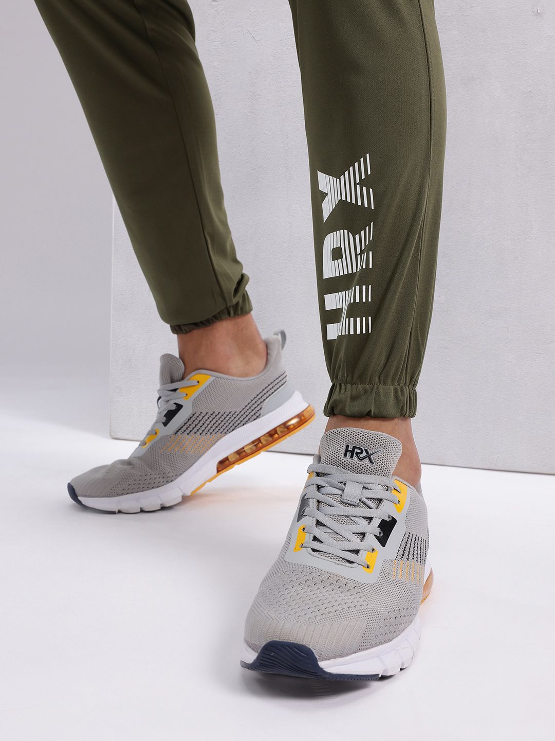 HRX by Hrithik Roshan Men Typography Print Rapid-Dry Training Joggers