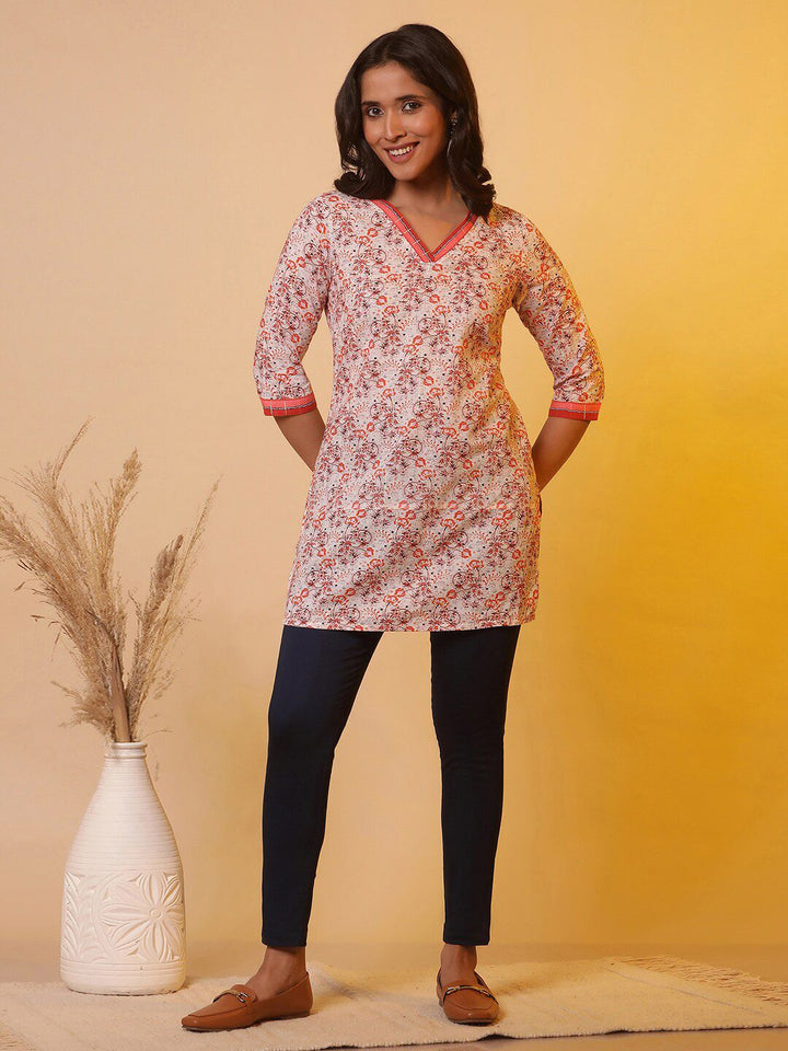 AURELIA Floral Printed V-Neck Pure Cotton Kurti