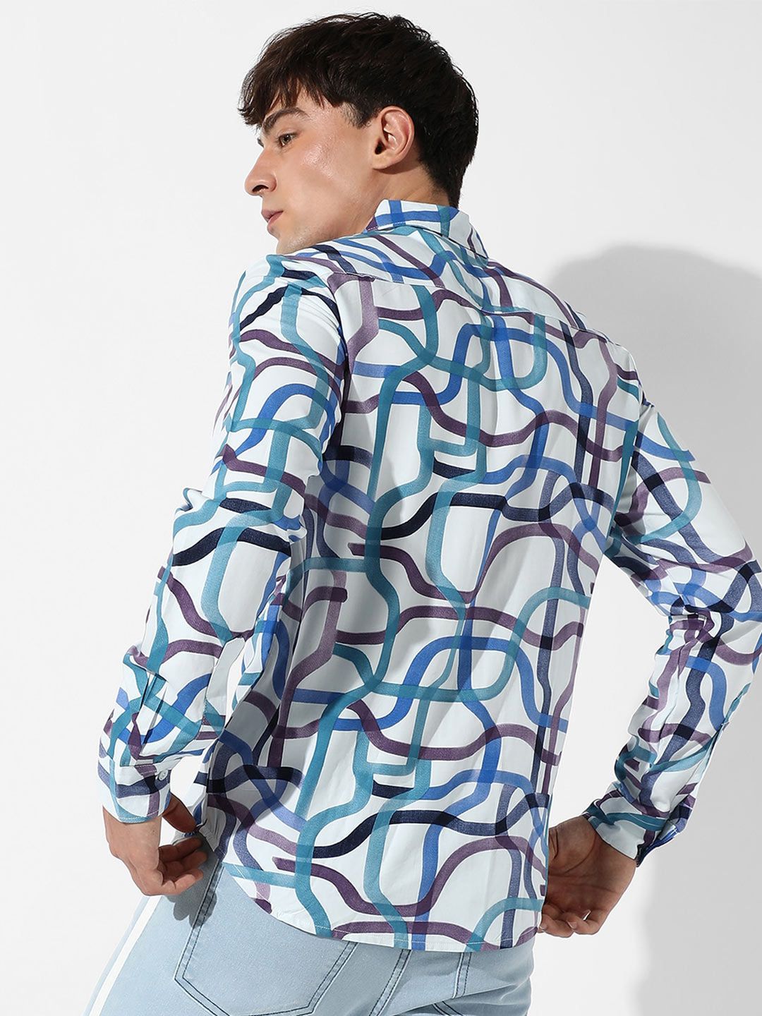 Campus Sutra Classic Abstract Printed Casual Shirt