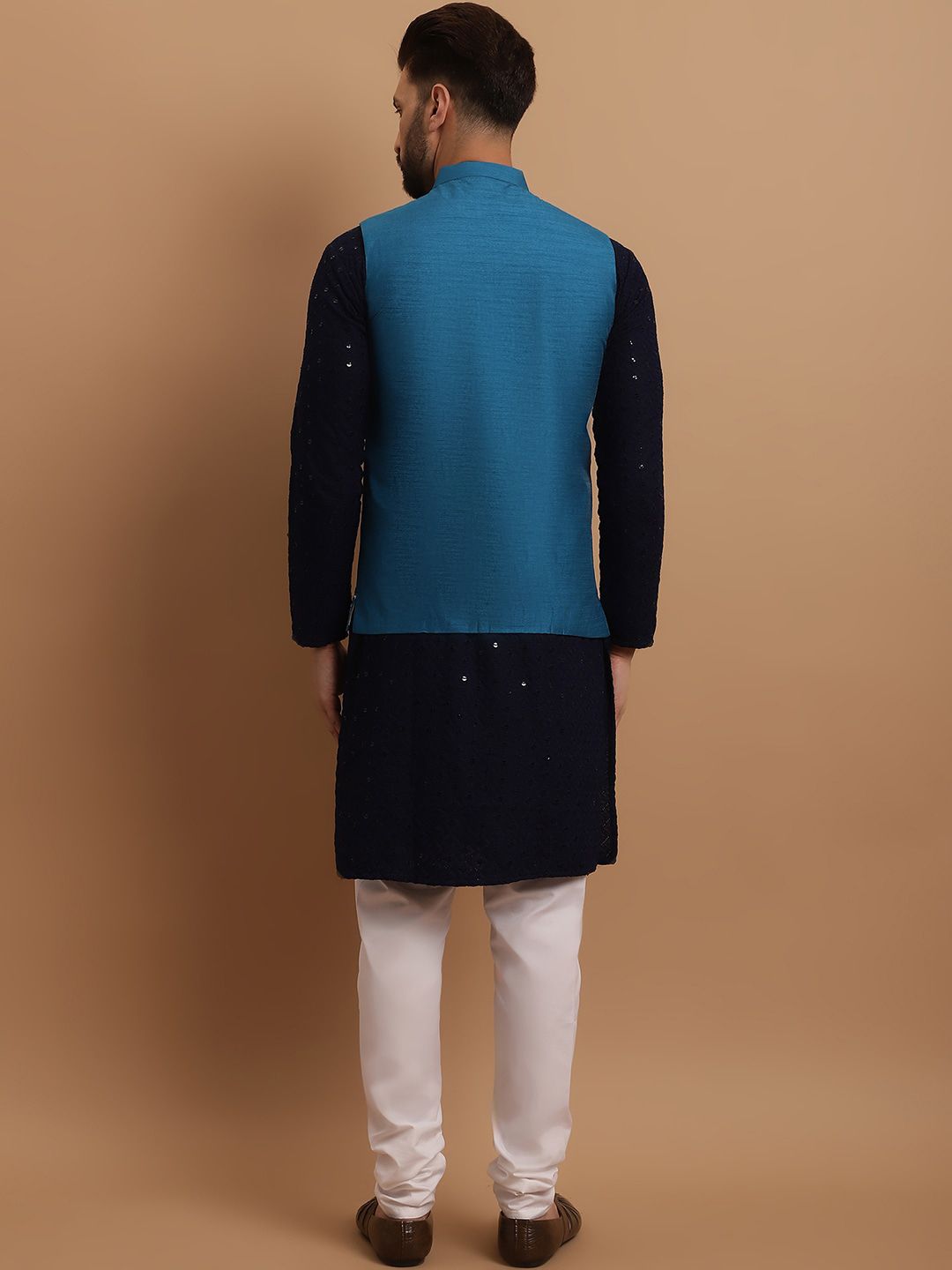 SOJANYA Embroidered Pure Cotton Kurta with Churidar