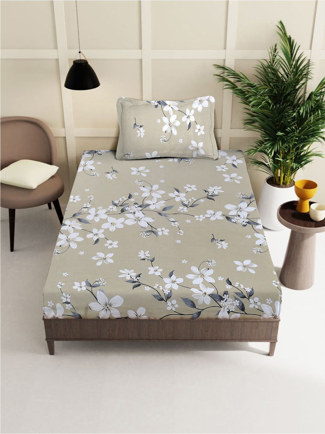 KLOTTHE Beige & White Floral Printed 400 TC Pure Cotton Single Bedsheet & Pillow Cover