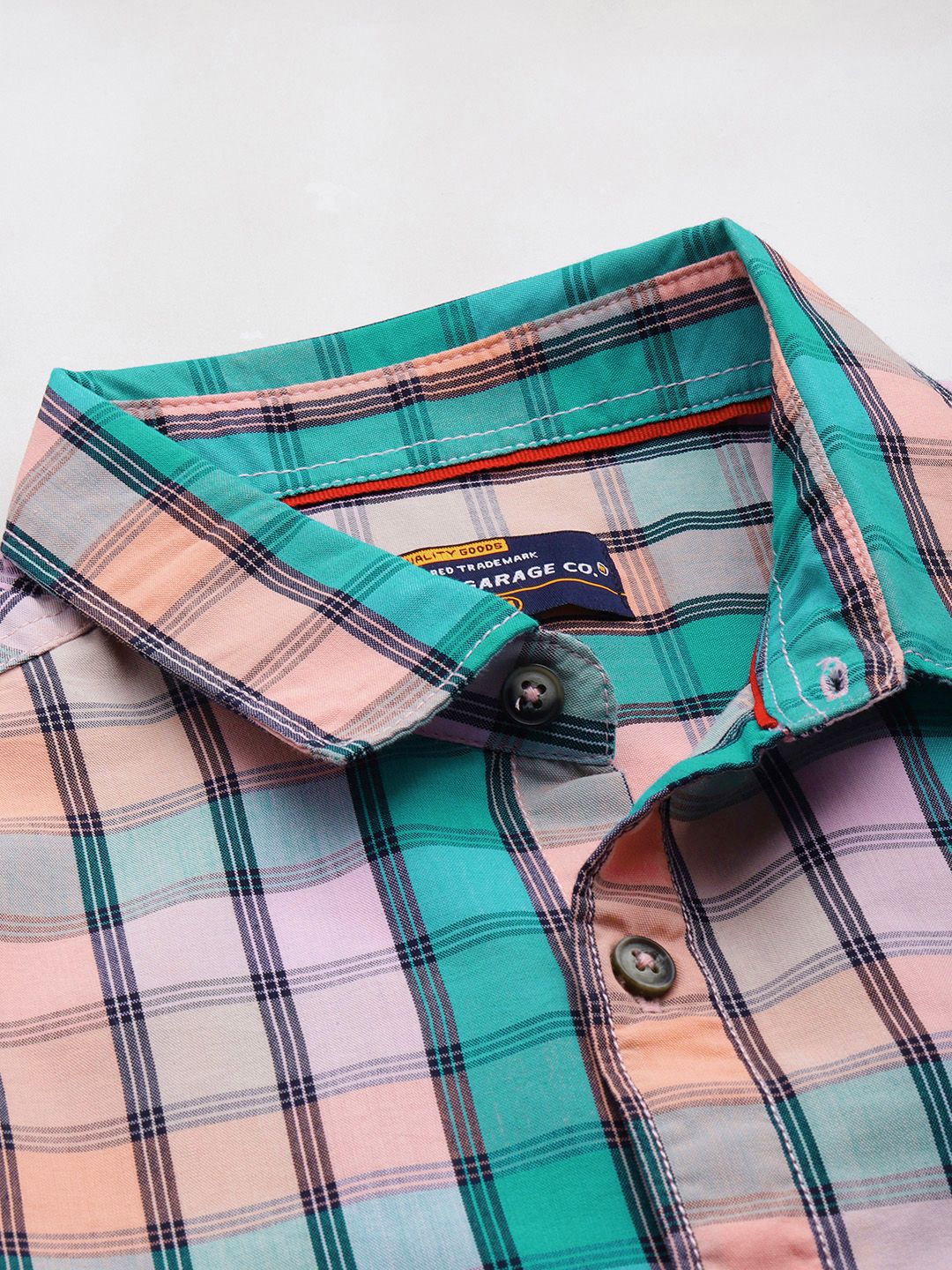 The Indian Garage Co Men Slim Fit Opaque Checked Casual Shirt