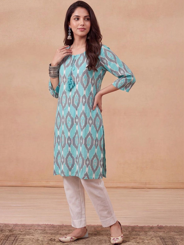 Kurta Bercetak Geometrik Rumah Wanita Chikankari