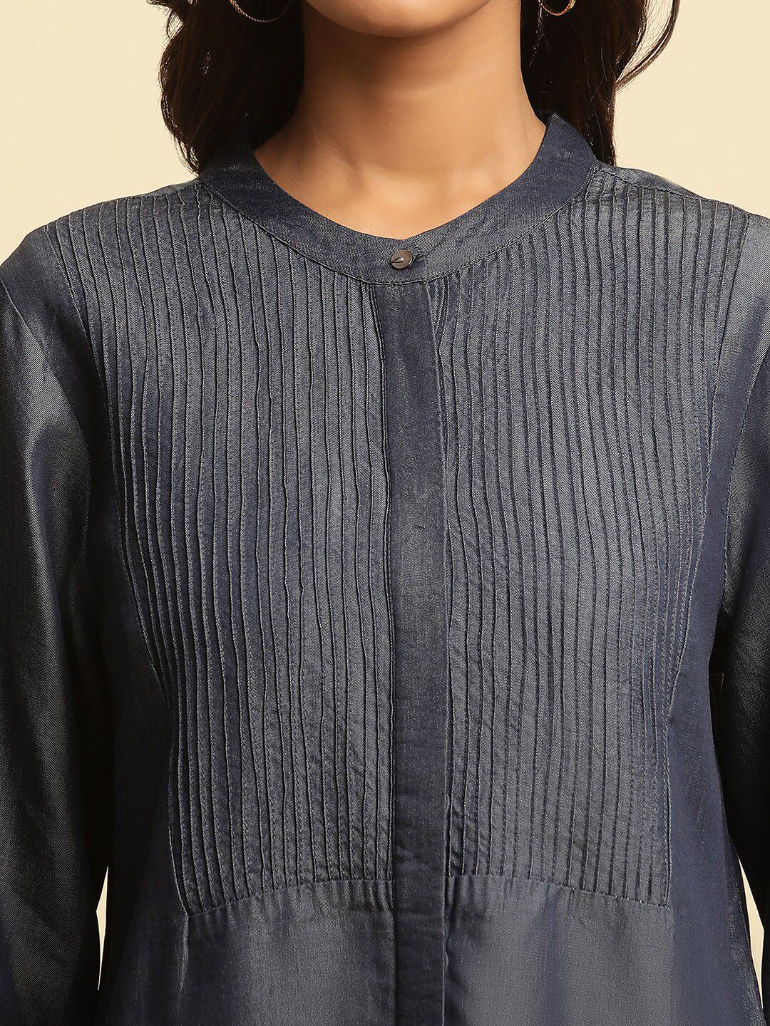 W Mandarin Collar Long Sleeves Lyocell Kurta