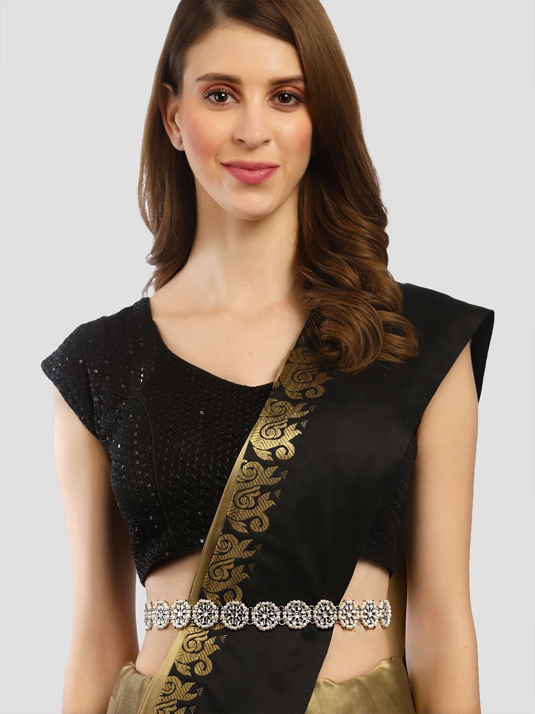 KARATCART Oxidised Sliver-Toned White Kundan-Studded Pearl Beaded Kamarbandh