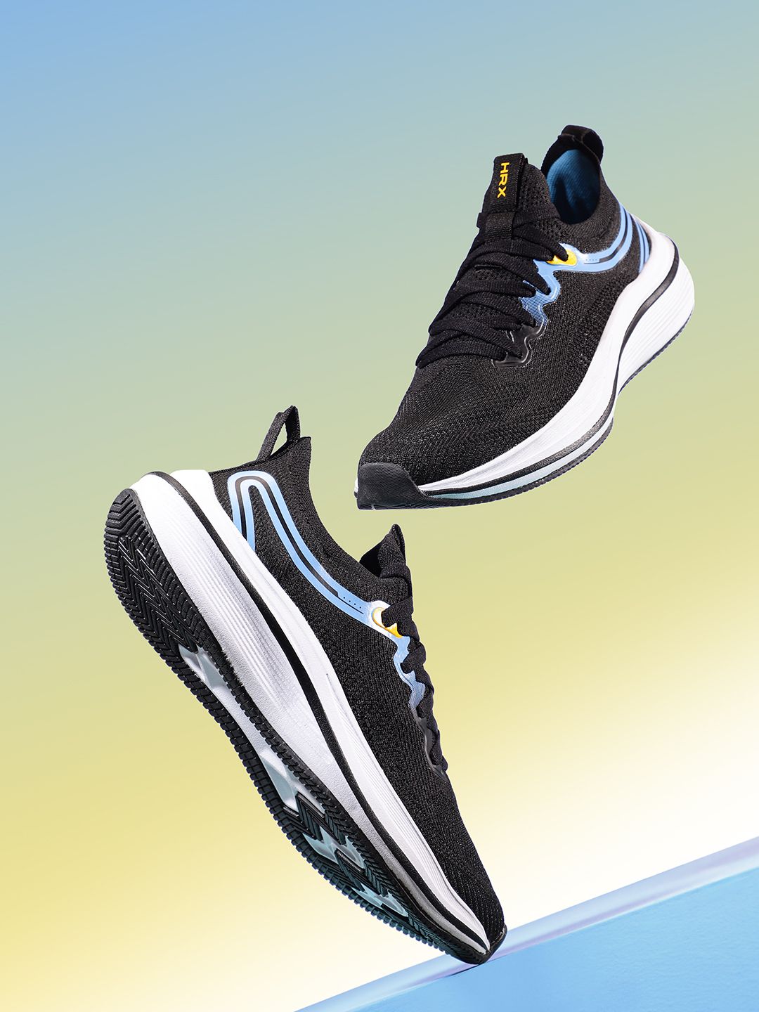 HRX by Hrithik Roshan Women Walking Shoes