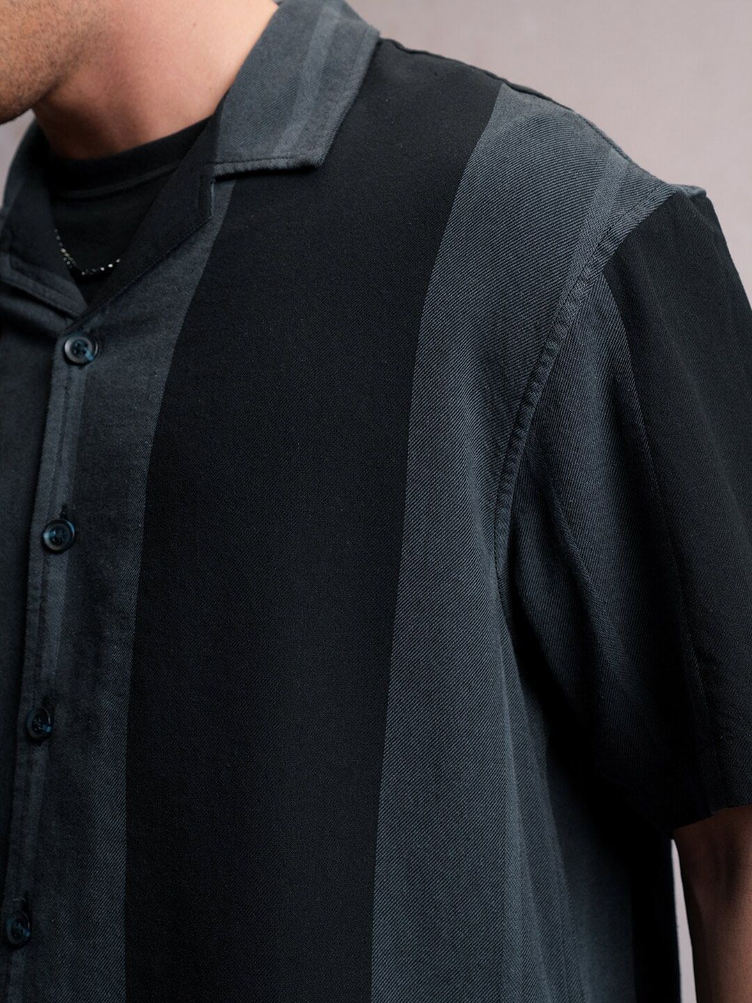 LOCOMOTIVE Dobby Textured Striper Camp Collar Oversized Shirt