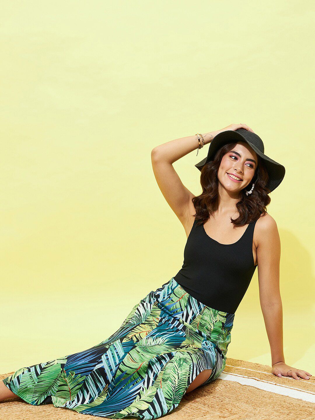 Berrylush Tropical Printed Front Slit A-Line Midi Skirt