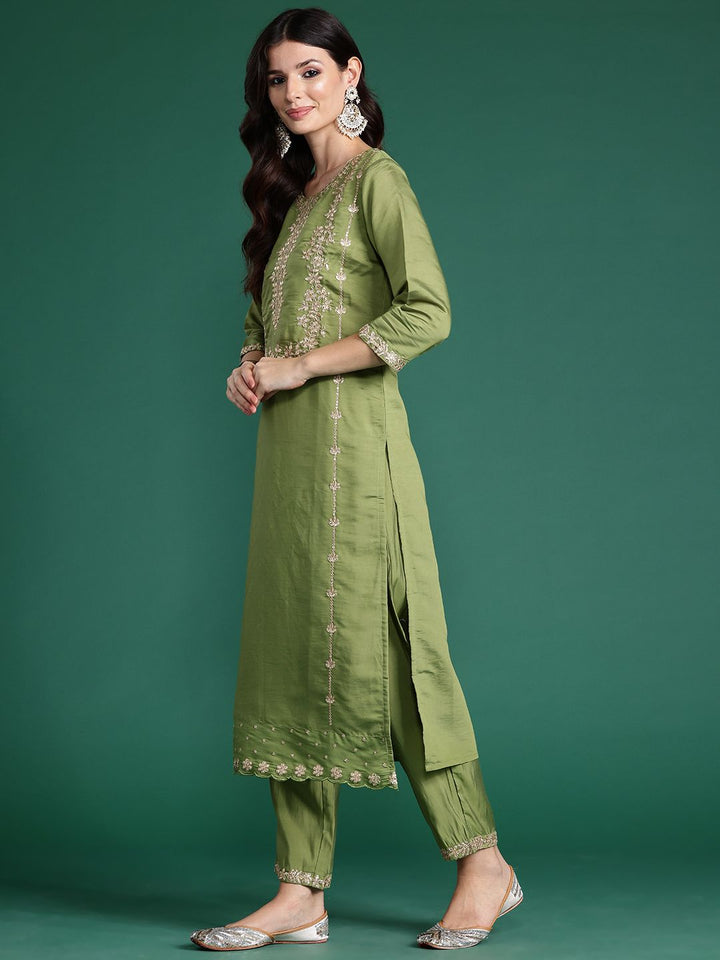 Indo Era Ethnic Motifs Embroidered Gotta Patti Kurta With Trousers & Dupatta