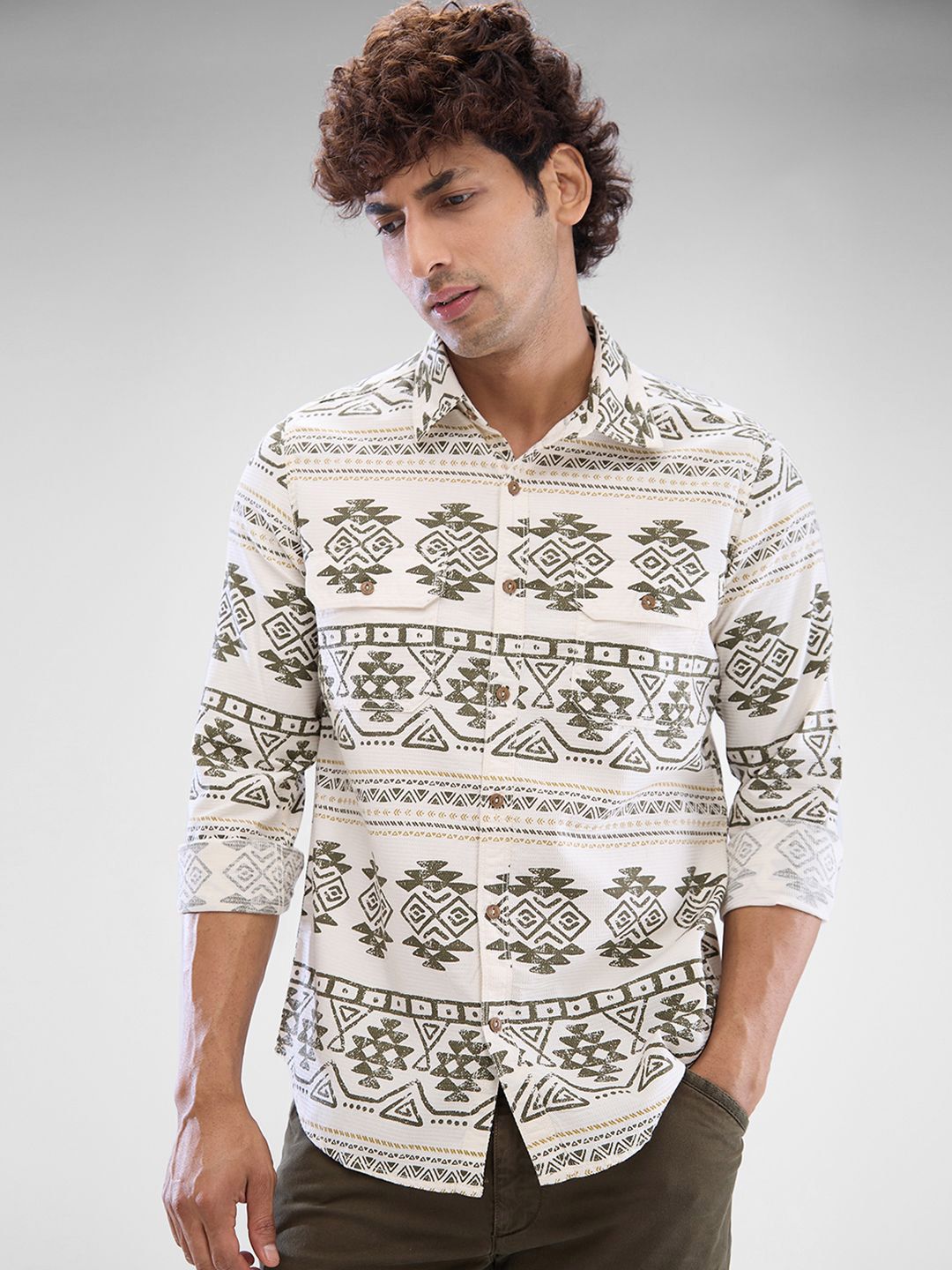 SPYKAR Men Slim Fit Opaque Ethnic Motifs Printed Spread Collar Casual Shirt