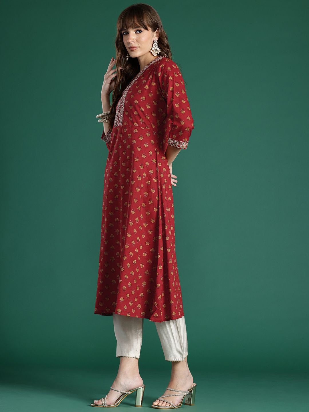 Indo Era Ethnic Motifs Embroidered Mirror Work Pure Cotton Kurta
