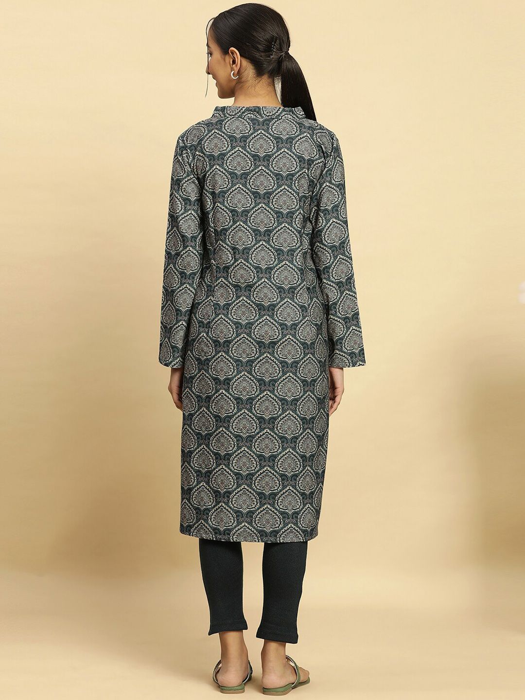 W Ethnic Motifs Printed V-Neck Kurta