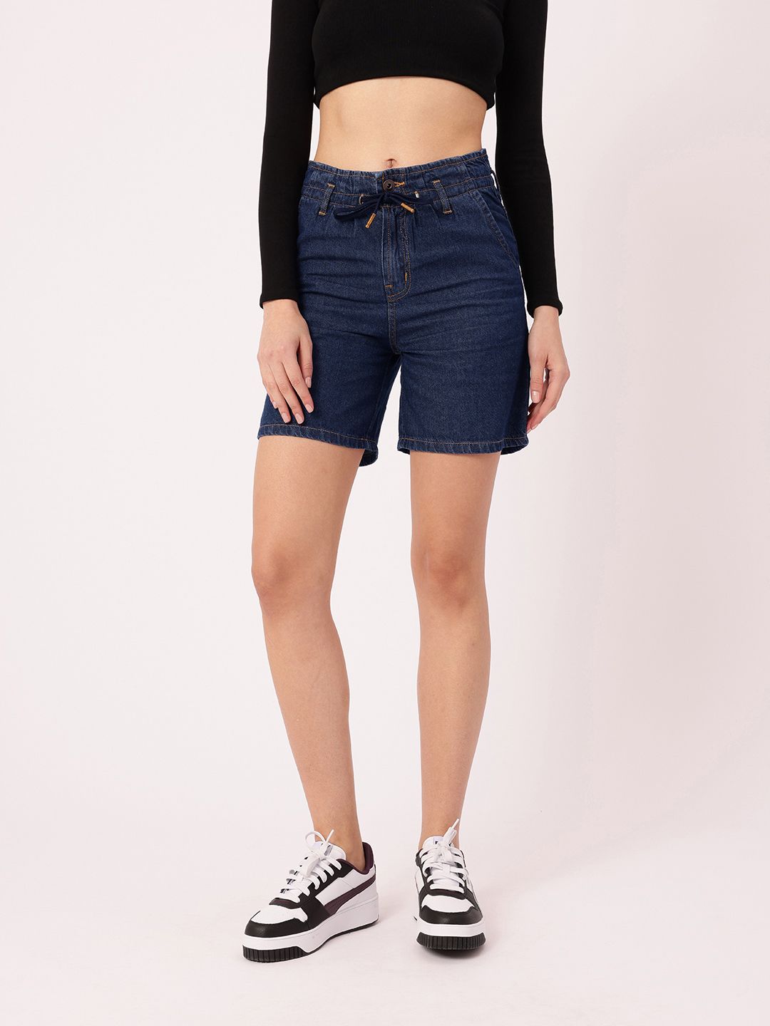 DressBerry Women Effortless Chic Casual Edge Denim Above Knee Shorts