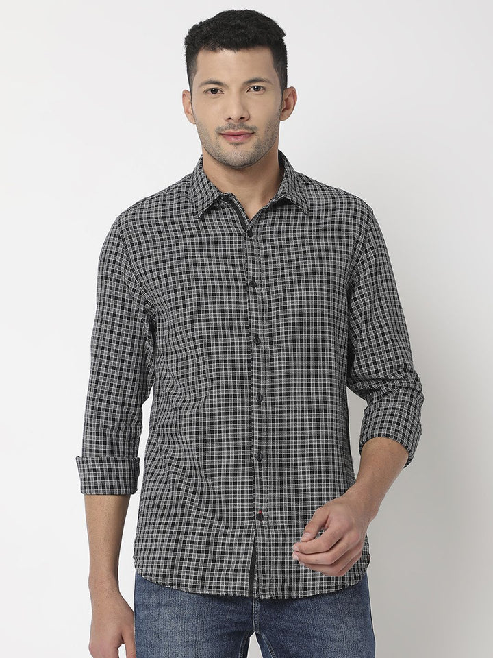 SPYKAR Pure Cotton Slim Fit Checked Casual Shirt