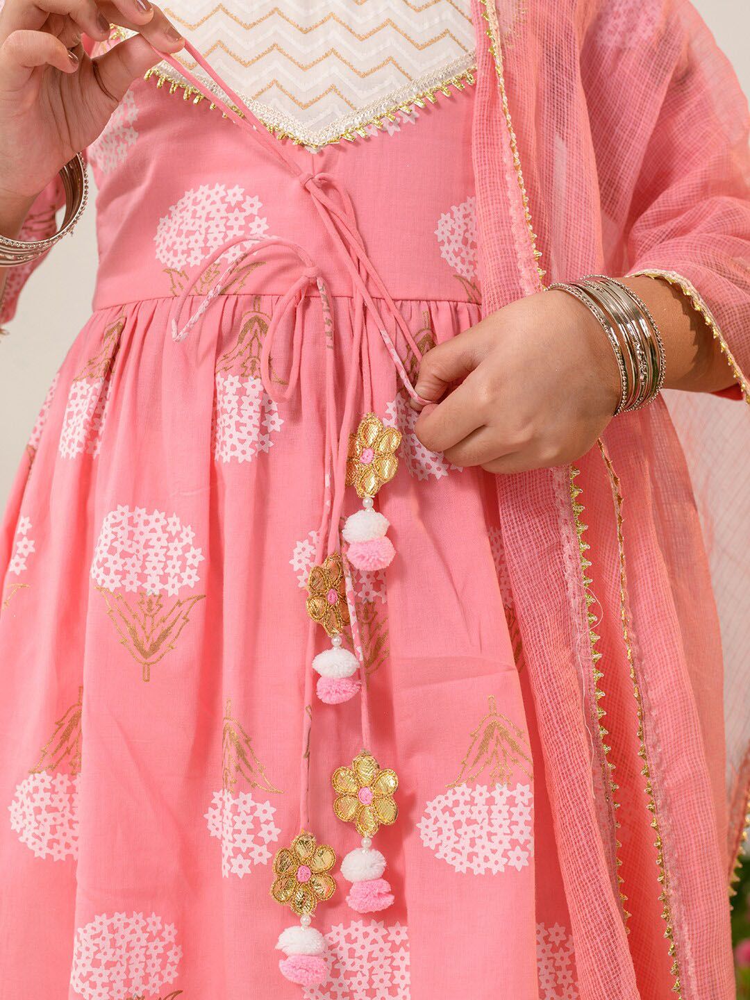 pspeaches Girls Floral Printed Regular Pure Cotton Kurta with Trousers & Dupatta